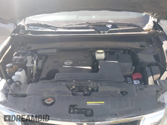 2016 Nissan Pathfinder SV with VIN 5N1AR2MN3GC600155, listed as a IAAI auction lot 41728736 with 92,479 mi miles. Bid and sale history available at carsss.com. Image 10.