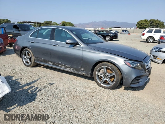 2019 Mercedes-Benz E 300 with VIN WDDZF4KB5KA529703, listed as a Copart auction lot 64953405 with 35,482 mi miles and Clean title. Bid and sale history available at DreamBid. Image 4.