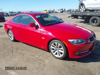 2012 BMW 3 Series 328i with VIN WBAKE5C56CE756015, listed as a IAAI auction lot 41760606 with 62,304 mi miles and . Bid and sale history available at carsss.com. Image 1.
