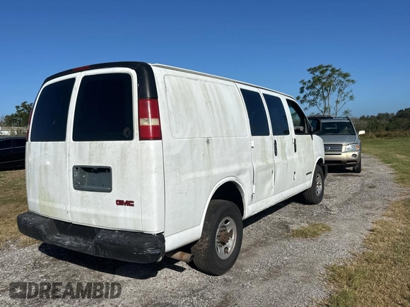 2003 GMC Savana Cargo z VIN 1GTHG35U431113170, wystawiony jako Copart lot #78915184 z przebiegiem 293 807 mil mil oraz Czysty tytuł • Clean title. Historia ofert i sprzedaży dostępna na DreamBid. Obrazek 4.