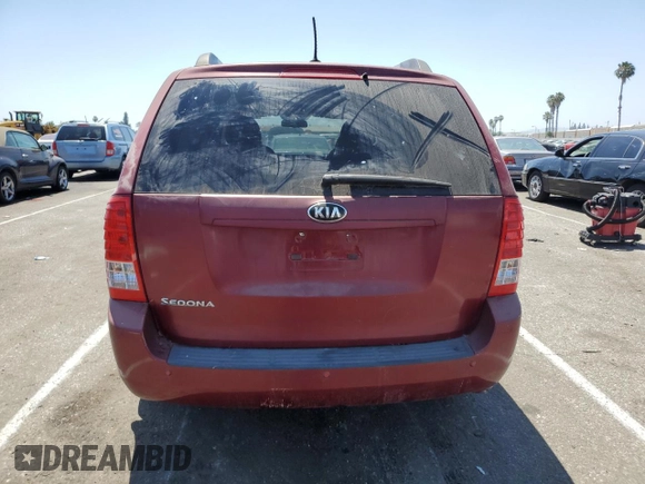 2014 Kia Sedona LX with VIN KNDMG4C72E6580997, listed as a Copart auction lot 60948224 with 189,808 mi miles and Clean Title. Bid and sale history available at carsss.com. Image 6.