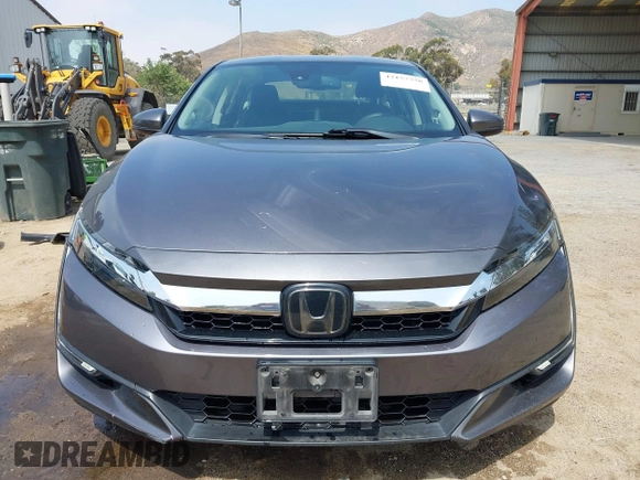 2018 Honda Clarity with VIN JHMZC5F12JC013732, listed as a IAAI auction lot 42157758 with 162,470 mi miles. Bid and sale history available at carsss.com. Image 13.