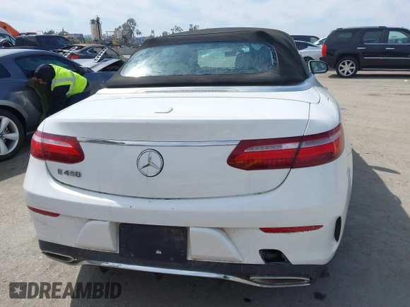 2019 Mercedes-Benz E-Class E 450 with VIN WDD1K6HB6KF082992, listed as a IAAI auction lot 32447280 with 0 mi miles. Bid and sale history available at carsss.com. Image 16.