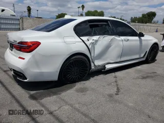 2016 BMW 7 Series 750i z VIN WBA7F0C56GGL99130, wystawiony jako Copart lot #56972905 z przebiegiem 100 556 mil mil oraz Czysty tytuł • Clean title. Historia ofert i sprzedaży dostępna na DreamBid. Obrazek 3.