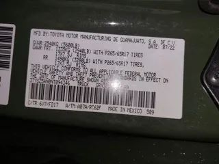 2022 Toyota Tacoma SR z VIN 3TYSZ5AN0NT094346, wystawiony jako IAAI lot #41715982 z przebiegiem 58 463 mil mil oraz . Historia ofert i sprzedaży dostępna na DreamBid. Obrazek 9.