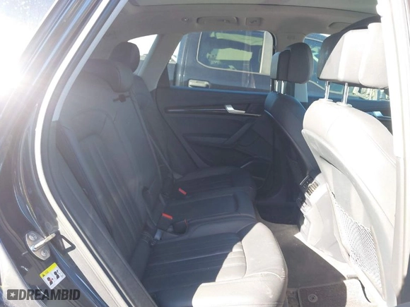 2018 Audi Q5 Premium Plus with VIN WA1BNAFY0J2173966, listed as a IAAI auction lot 41641191 with 106,909 mi miles. Bid and sale history available at carsss.com. Image 8.
