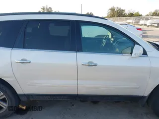 2015 Chevrolet Traverse LT with VIN 1GNKRHKD8FJ205055, listed as a IAAI auction lot 41825877 with 187,654 mi miles and . Bid and sale history available at DreamBid. Image 13.