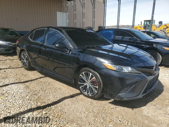 2019 Toyota Camry LE with VIN 4T1B11HK9KU723144, listed as a Copart auction lot 45474645 with 194,673 mi miles and Clean Title. Bid and sale history available at carsss.com. Image 4.