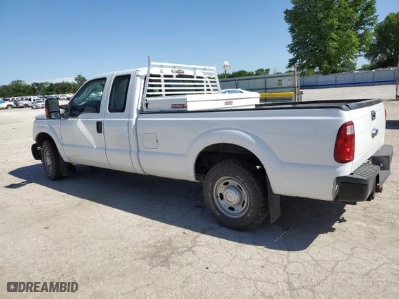 2016 Ford Super Duty F-250 SRW XLT with VIN 1FT7X2A61GEC25758, listed as a Copart auction lot 54184564 with 204,485 mi miles and Salvage Title. Bid and sale history available at carsss.com. Image 2.
