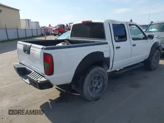 2002 Nissan Frontier SE z VIN 1N6ED27T22C382889, wystawiony jako IAAI lot #41548098 z przebiegiem Nie podano mil oraz . Historia ofert i sprzedaży dostępna na DreamBid. Obrazek 4.