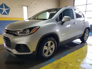 2021 Chevrolet Trax LT with VIN KL7CJLSB7MB305822, listed as a Copart auction lot 47894595 with 70,544 mi miles and Clean Title. Bid and sale history available at carsss.com. Image 1.