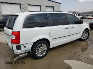2015 Chrysler Town & Country Touring-L with VIN 2C4RC1CG4FR609541, listed as a Copart auction lot 49406325 with 122,269 mi miles and Salvage Title. Bid and sale history available at carsss.com. Image 3.