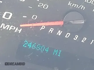2014 Chevrolet Express Cargo z VIN 1GCSGAFX1E1153230, wystawiony jako IAAI lot #42267802 z przebiegiem 246 804 mil mil oraz . Historia ofert i sprzedaży dostępna na DreamBid. Obrazek 15.