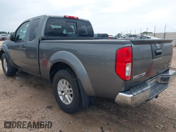 2017 Nissan Frontier SV z VIN 1N6DD0CU6HN720855, wystawiony jako IAAI lot #42474630 z przebiegiem 229 042 mil mil oraz . Historia ofert i sprzedaży dostępna na DreamBid. Obrazek 3.
