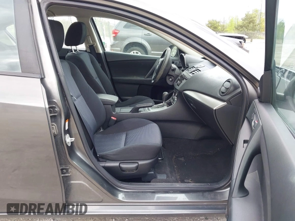 2010 Mazda 3 i Sport z VIN JM1BL1SF1A1142750, wystawiony jako IAAI lot #42342468 z przebiegiem 120 857 mil mil oraz . Historia ofert i sprzedaży dostępna na DreamBid. Obrazek 5.