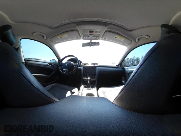 2014 Volkswagen Passat SE с VIN 1VWBN7A35EC028438, выставлен на аукционе IAAI как лот 42172605 с пробегом 108 955 миль миль и . История ставок и продаж доступна на DreamBid. Изображение 19.