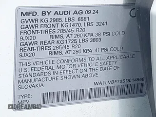 2025 Audi Q7 Premium Plus with VIN WA1LVBF70SD014968, listed as a IAAI auction lot 41787534 with 7,568 mi miles and . Bid and sale history available at DreamBid. Image 9.