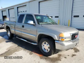2002 GMC Sierra 1500 SLE z VIN 2GTEK19T221377505, wystawiony jako Copart lot #52590575 z przebiegiem 255 933 mil mil oraz Szkoda całkowita • Salvage title. Historia ofert i sprzedaży dostępna na DreamBid. Obrazek 4.