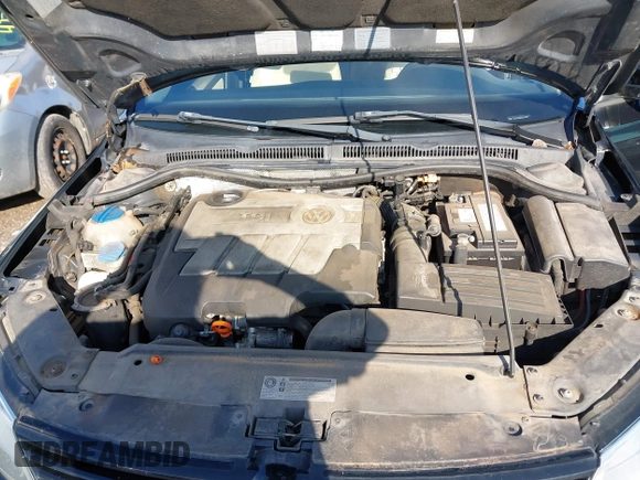 2012 Volkswagen Jetta TDI w/Premium & Nav с VIN 3VWLL7AJ3CM004336, выставлен на аукционе IAAI как лот 42380154 с пробегом 180 291 миль миль и . История ставок и продаж доступна на DreamBid. Изображение 10.