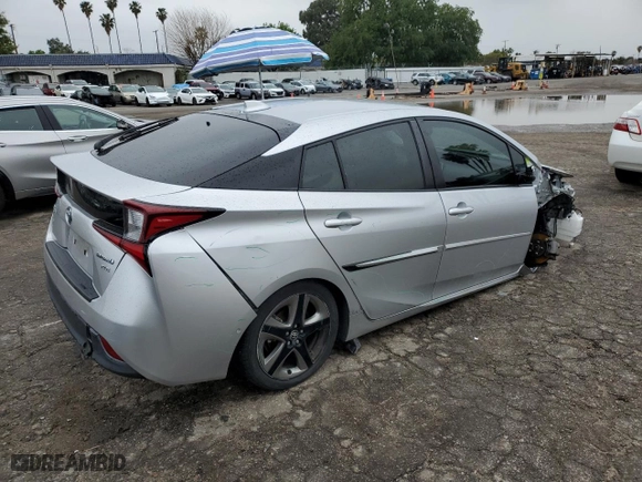 2020 Toyota Prius L Eco with VIN JTDKARFU7L3108641, listed as a Copart auction lot 48982215 with 123,964 mi miles and Salvage Title. Bid and sale history available at carsss.com. Image 3.