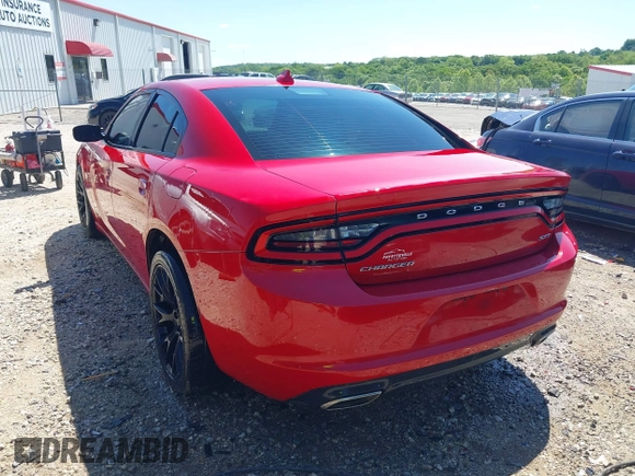 2015 Dodge Charger SXT z VIN 2C3CDXHG1FH916674, wystawiony jako IAAI lot #42168210 z przebiegiem 148 984 mil mil oraz . Historia ofert i sprzedaży dostępna na DreamBid. Obrazek 3.
