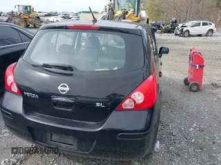 2008 Nissan Versa 1.8 S with VIN 3N1BC13E28L418722, listed as a IAAI auction lot 41836195 with 174,152 mi miles. Bid and sale history available at carsss.com. Image 4.