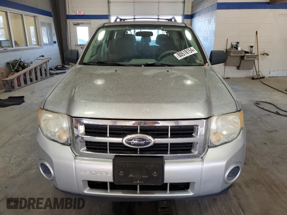 2010 Ford Escape XLS with VIN 1FMCU9C78AKA44179, listed as a Copart auction lot 80518154 with 175,149 mi miles and Salvage title. Bid and sale history available at DreamBid. Image 5.