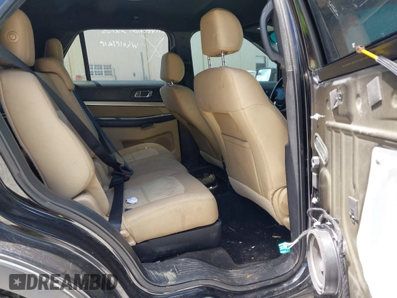 2016 Ford Explorer z VIN 1FM5K7BH4GGA29459, wystawiony jako IAAI lot #42150933 z przebiegiem 220 445 mil mil oraz . Historia ofert i sprzedaży dostępna na DreamBid. Obrazek 8.