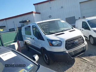 2018 Ford Transit with VIN 1FTYE1YM8JKB52082, listed as a IAAI auction lot 42098033 with 243,181 mi miles. Bid and sale history available at carsss.com. Image 1.