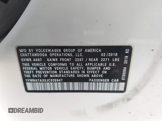 2018 Volkswagen Passat SE z VIN 1VWBA7A33JC025947, wystawiony jako IAAI lot #40748533 z przebiegiem 58 340 mil mil oraz . Historia ofert i sprzedaży dostępna na DreamBid. Obrazek 9.