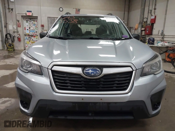 2019 Subaru Forester with VIN JF2SKACC1KH567791, listed as a IAAI auction lot 41433538 with 192,198 mi miles. Bid and sale history available at carsss.com. Image 12.