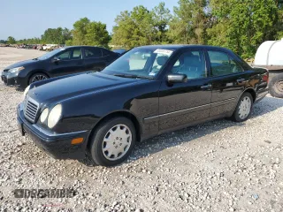 1998 Mercedes-Benz E-Class with VIN WDBJF65FXWA677383, listed as a Copart auction lot 65655114 with 110,333 mi miles and Clean Title. Bid and sale history available at carsss.com. Image 1.