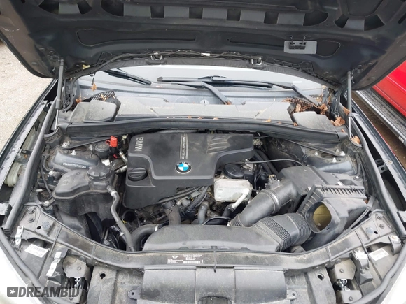 2013 BMW X1 28i with VIN WBAVM1C5XDVW46529, listed as a IAAI auction lot 41975148 with 156,968 mi miles. Bid and sale history available at carsss.com. Image 10.