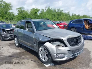 2015 Mercedes-Benz GLK 350 z VIN WDCGG5HBXFG397045, wystawiony jako IAAI lot #42077075 z przebiegiem 116 697 mil mil oraz . Historia ofert i sprzedaży dostępna na DreamBid. Obrazek 1.