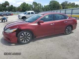 2017 Nissan Altima SV with VIN 1N4AL3AP4HC153800, listed as a Copart auction lot 60623345 with 129,857 mi miles and Salvage title. Bid and sale history available at DreamBid. Image 1.