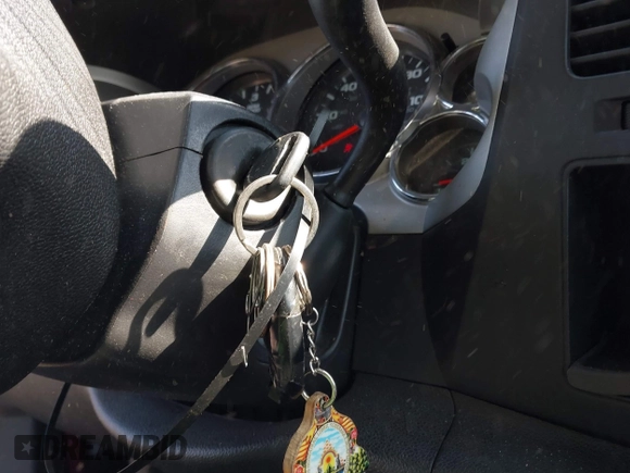 2008 Chevrolet Silverado 1500 1LT with VIN 3GCEC13018G277973, listed as a IAAI auction lot 41915142 with 177,462 mi miles and . Bid and sale history available at DreamBid. Image 11.
