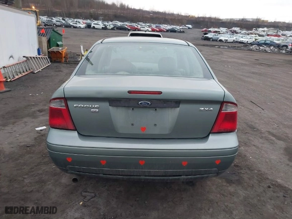 2005 Ford Focus S with VIN 1FAFP34NX5W184323, listed as a IAAI auction lot 41719650 with NaN miles. Bid and sale history available at carsss.com. Image 16.