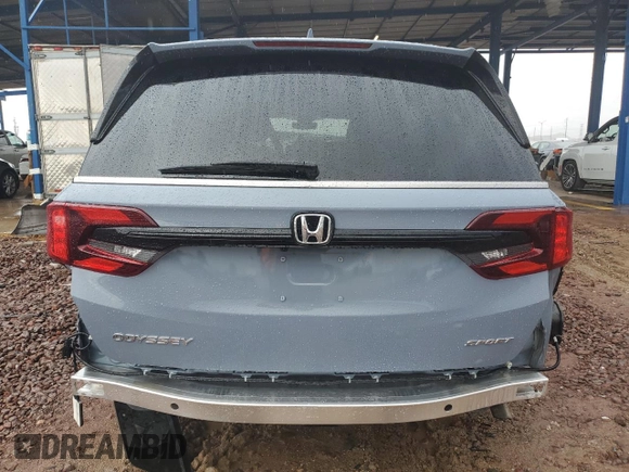 2024 Honda Odyssey Sport with VIN 5FNRL6H73RB031390, listed as a Copart auction lot 48000015 with 13,351 mi miles and Salvage Title. Bid and sale history available at DreamBid. Image 6.