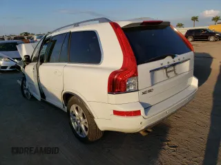 2013 Volvo XC90 Premier Plus z VIN YV4952CY1D1664309, wystawiony jako Copart lot #65339072 z przebiegiem Nie podano mil oraz Szkoda całkowita • Salvage title. Historia ofert i sprzedaży dostępna na DreamBid. Obrazek 3.