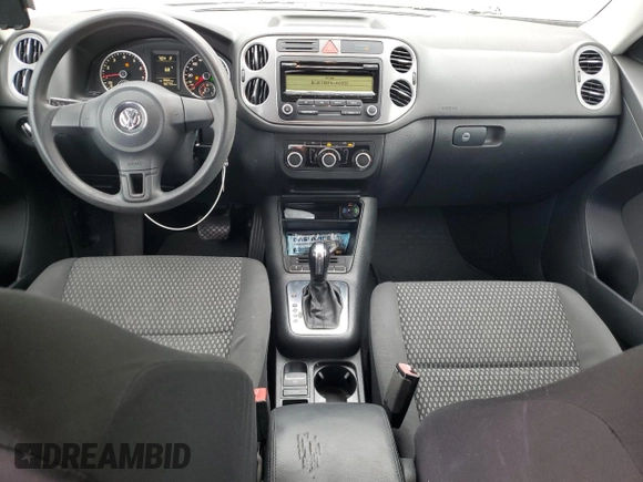 2011 Volkswagen Tiguan SEL with VIN WVGAV7AX9BW559813, listed as a Copart auction lot 55975815 with 160,795 mi miles and Salvage title. Bid and sale history available at DreamBid. Image 8.
