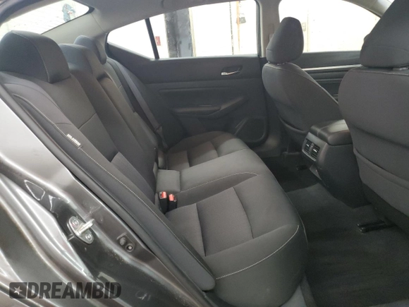 2019 Nissan Altima SV z VIN 1N4BL4DW9KN301934, wystawiony jako Copart lot #59717785 z przebiegiem 162 905 mil mil oraz Szkoda całkowita • Salvage title. Historia ofert i sprzedaży dostępna na DreamBid. Obrazek 10.