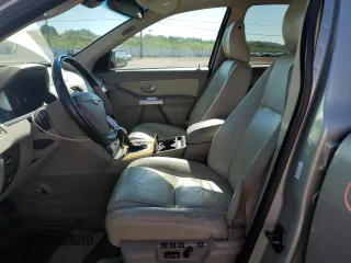 2004 Volvo XC90 z VIN YV1CZ91H341101135, wystawiony jako Copart lot #60308695 z przebiegiem 108 560 mil mil oraz Szkoda całkowita • Salvage title. Historia ofert i sprzedaży dostępna na DreamBid. Obrazek 7.
