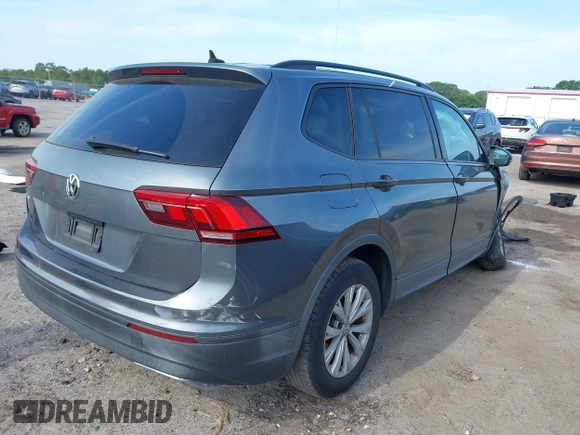2020 Volkswagen Tiguan S с VIN 3VV1B7AX5LM151924, выставлен на аукционе IAAI как лот 42084869 с пробегом 74 176 миль миль и . История ставок и продаж доступна на DreamBid. Изображение 4.