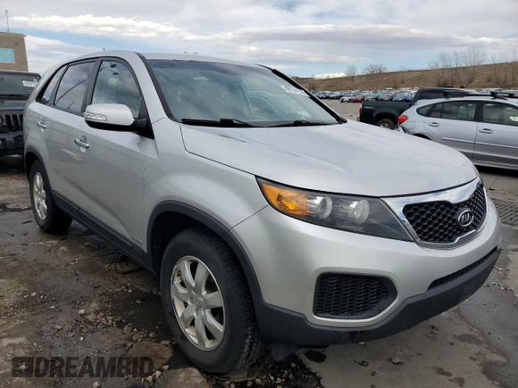 2012 Kia Sorento LX with VIN 5XYKTDA69CG295169, listed as a Copart auction lot 49184155 with 139,684 mi miles and Salvage Title. Bid and sale history available at DreamBid. Image 4.