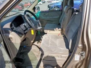 2004 Honda Odyssey EX z VIN 5FNRL18674B007645, wystawiony jako Copart lot #56797535 z przebiegiem 243 256 mil mil oraz Szkoda całkowita • Salvage title. Historia ofert i sprzedaży dostępna na DreamBid. Obrazek 7.