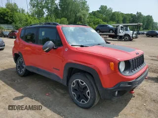2015 Jeep Renegade Trailhawk with VIN ZACCJBCT9FPB78763, listed as a Copart auction lot 59810285 with 154,413 mi miles and Clean title. Bid and sale history available at DreamBid. Image 4.