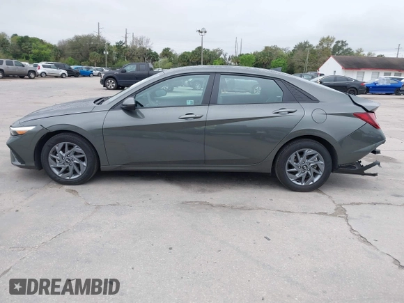 2024 Hyundai Elantra SEL with VIN KMHLM4DG8RU801681, listed as a IAAI auction lot 41629800 with 13,125 mi miles. Bid and sale history available at carsss.com. Image 15.