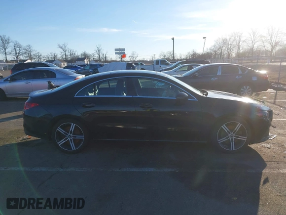 2020 Mercedes-Benz CLA 250 z VIN WDD5J4HB7LN043165, wystawiony jako IAAI lot #41586848 z przebiegiem 78 633 mil mil oraz . Historia ofert i sprzedaży dostępna na DreamBid. Obrazek 13.