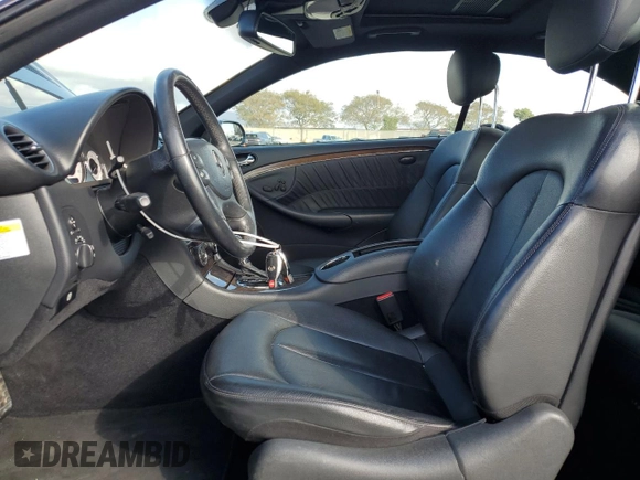 2008 Mercedes-Benz CLK 350 with VIN WDBTJ56HX8F256089, listed as a Copart auction lot 44430385 with 73,307 mi miles and Salvage title. Bid and sale history available at DreamBid. Image 7.