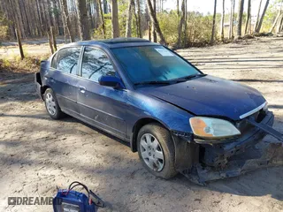 2002 Honda Civic EX with VIN 2HGES26762H544938, listed as a IAAI auction lot 41697968 with 207,064 mi miles. Bid and sale history available at carsss.com. Image 1.